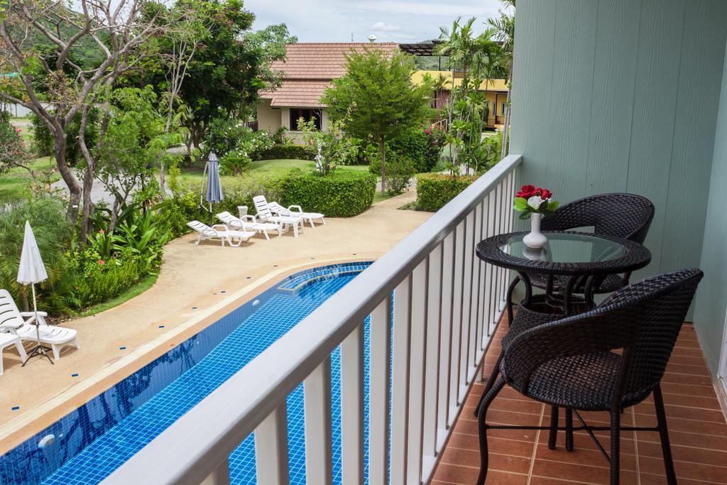 Sweet Honey Pranburi Hotel Sam Roi Yot Luaran gambar